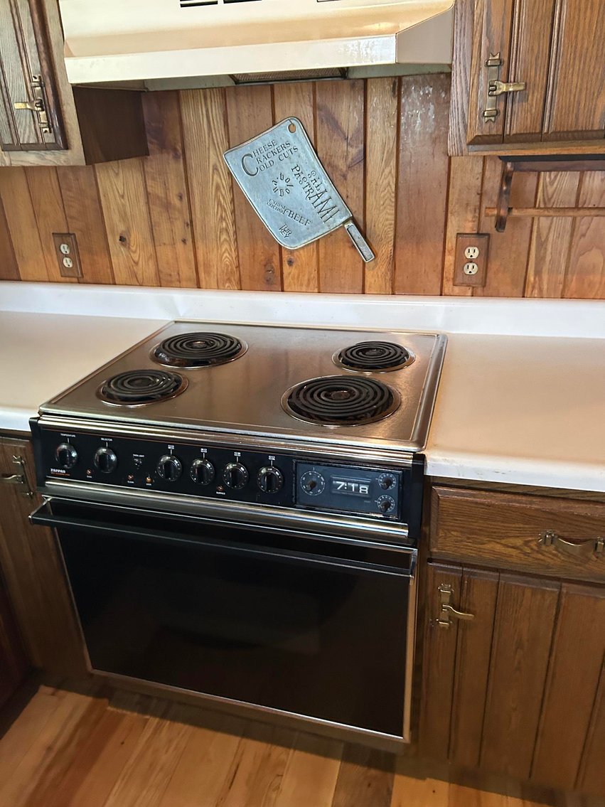 Image for SOLD $137,500 - Beautiful Log Cabin on Nearly 2 Acres in Lumberport