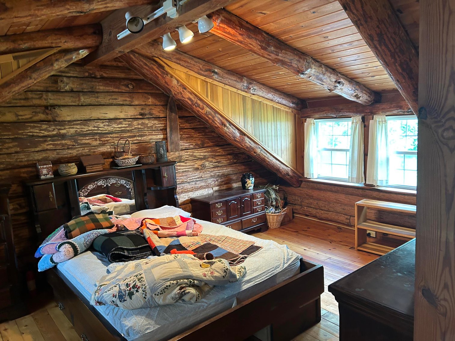 Image for SOLD $137,500 - Beautiful Log Cabin on Nearly 2 Acres in Lumberport