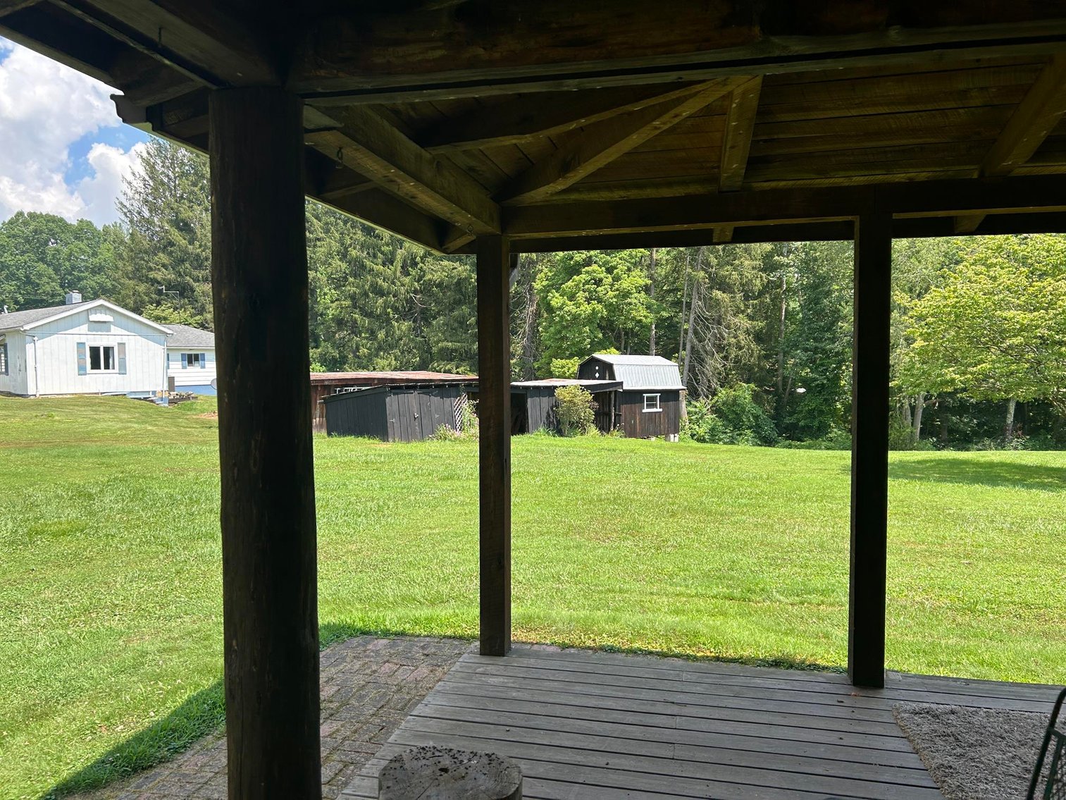 Image for SOLD $137,500 - Beautiful Log Cabin on Nearly 2 Acres in Lumberport