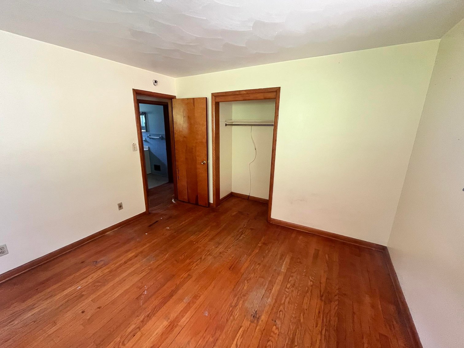 Image for SOLD - Brick 3 Bedroom with Fenced Yard in Charleston