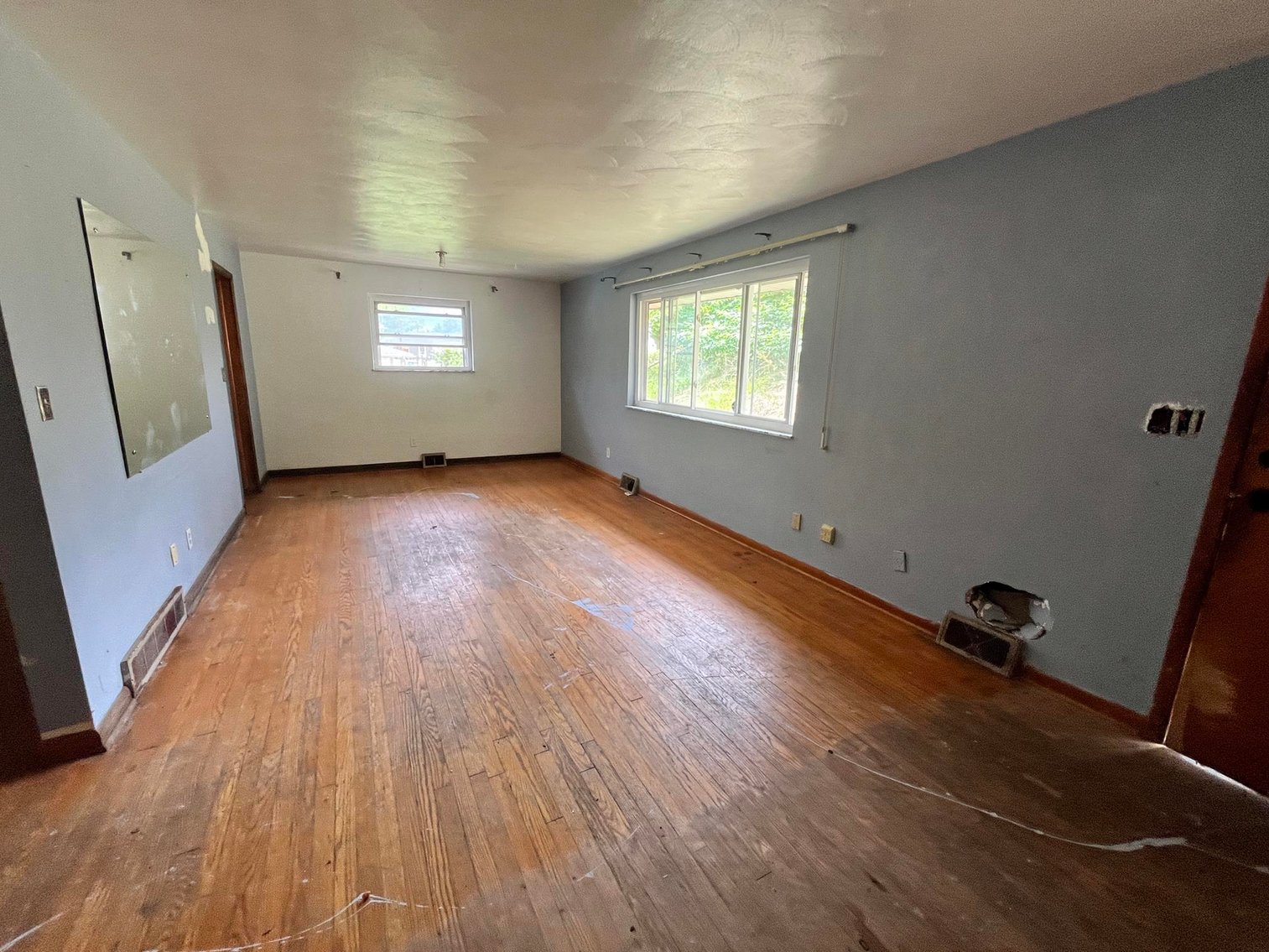 Image for SOLD - Brick 3 Bedroom with Fenced Yard in Charleston