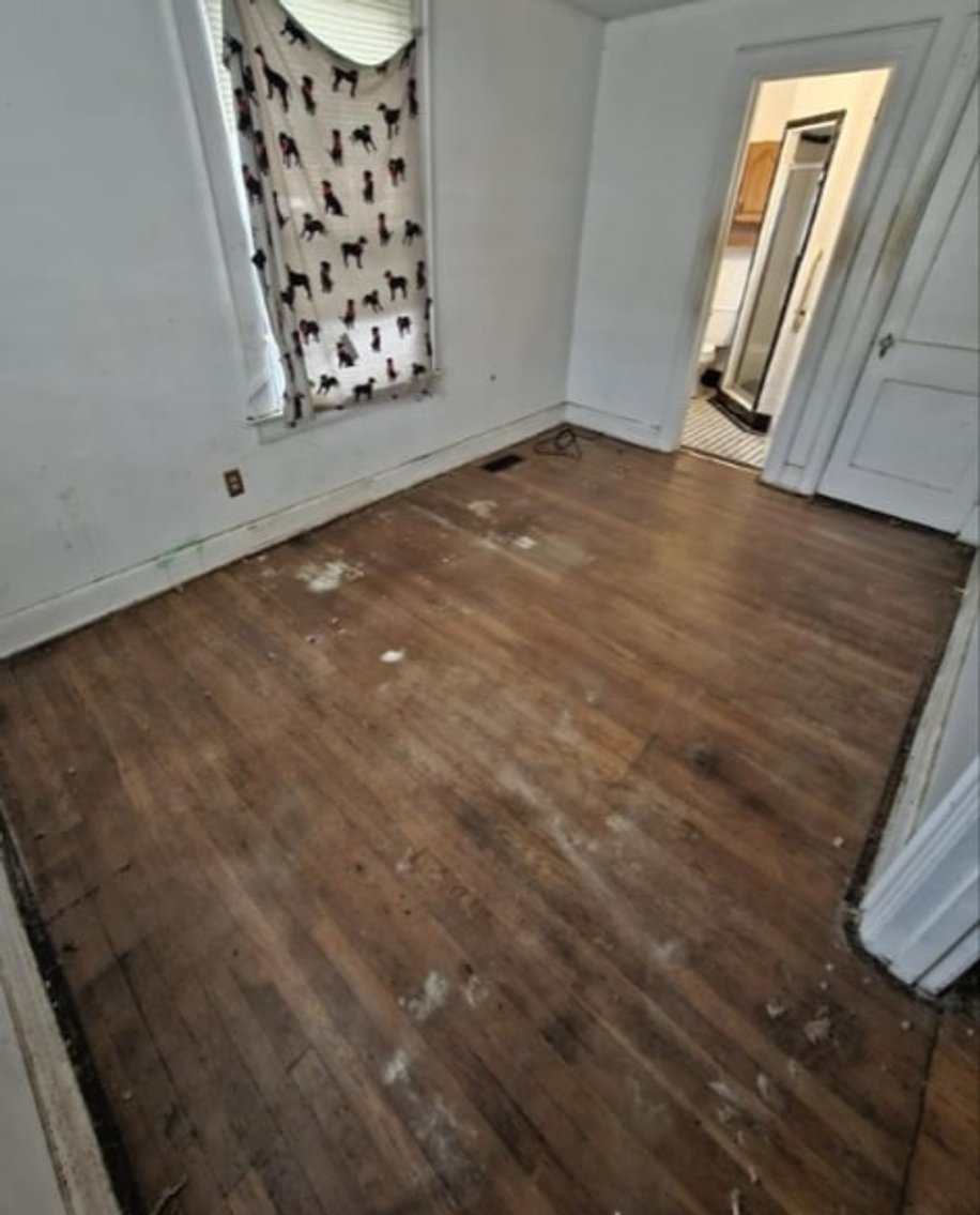 Image for SOLD $23,375 - 3 Bedroom with a Full Basement in Charleston