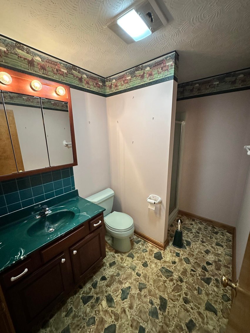 Image for SOLD $803,000 - Stunning 70 Acre Gated Estate with Creek Access, Maintenance Shop, and Beautiful Home in Millwood