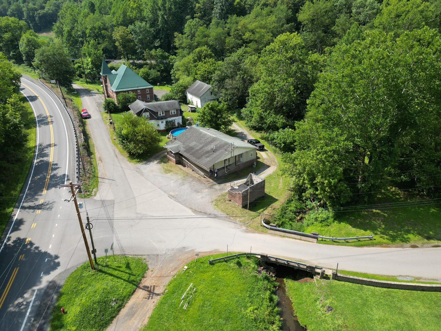 Image for Multi-Use Commercial Building in Wallace