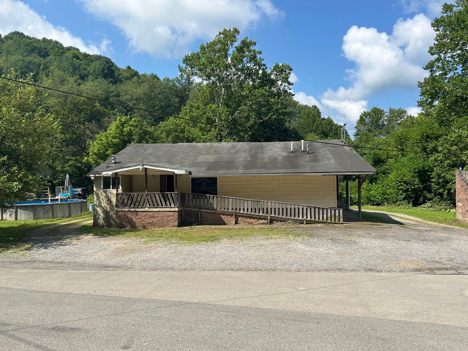 Image for Multi-Use Commercial Building in Wallace