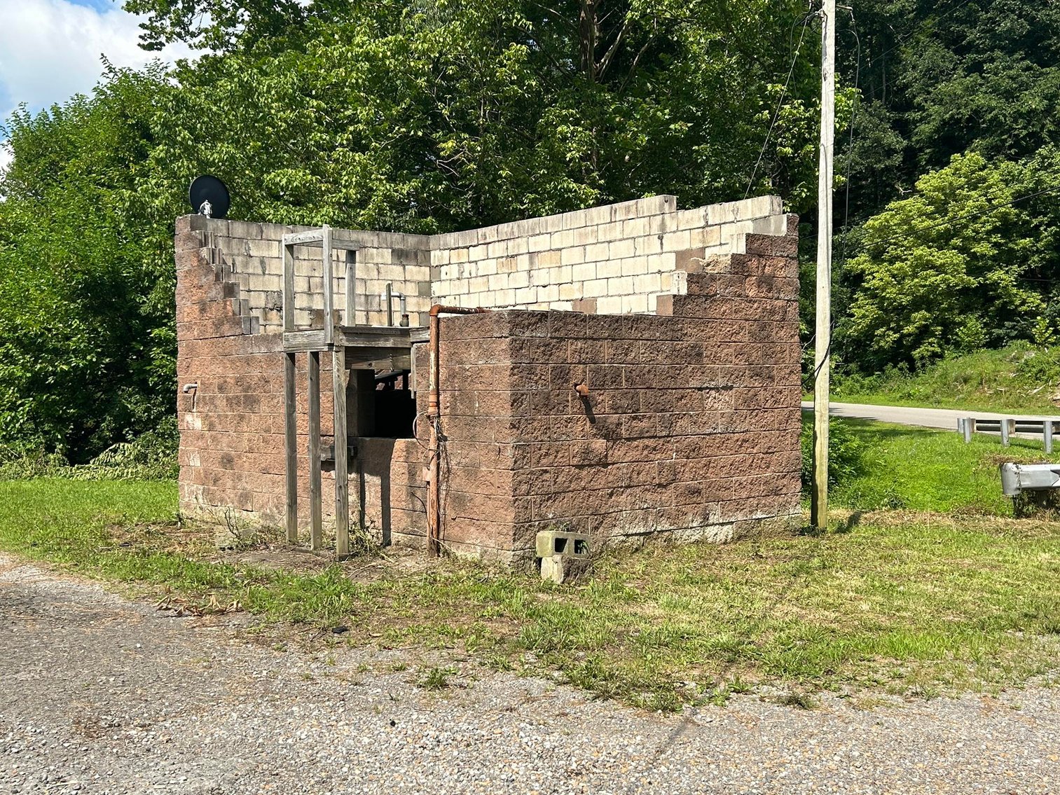Image for Multi-Use Commercial Building in Wallace