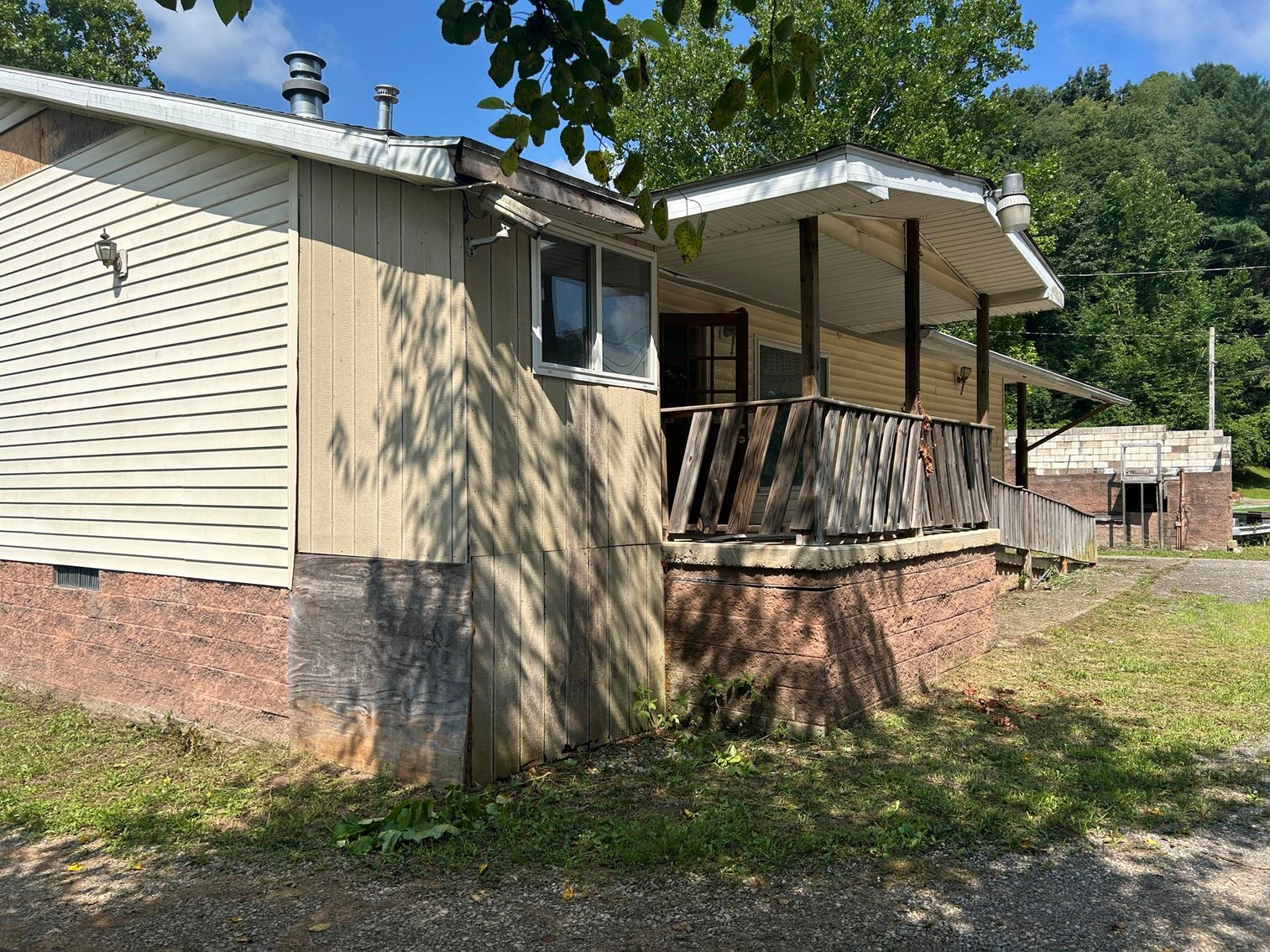 Image for Multi-Use Commercial Building in Wallace