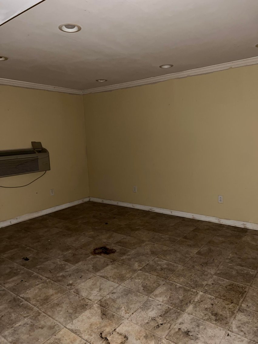 Image for SOLD $93,500 - 3 Bedroom Townhome in a Great Nitro Location Selling to the Highest Bidder