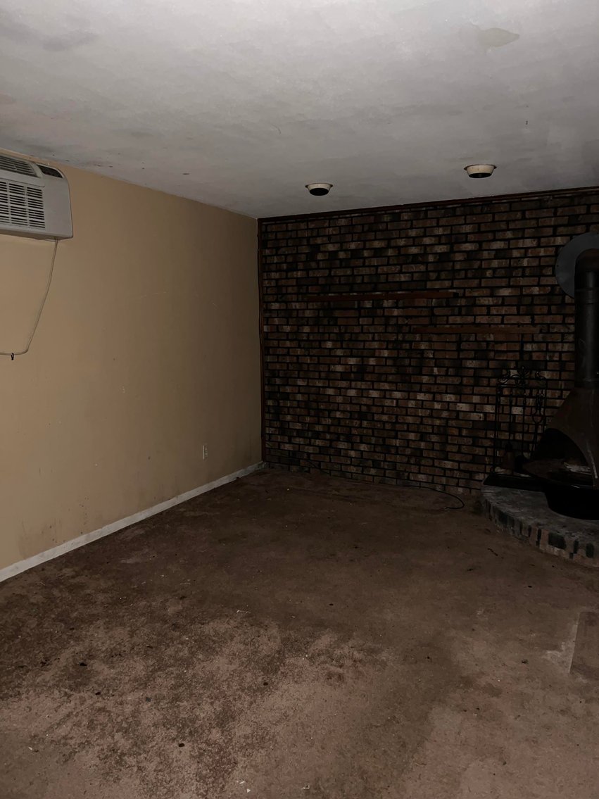 Image for SOLD $93,500 - 3 Bedroom Townhome in a Great Nitro Location Selling to the Highest Bidder