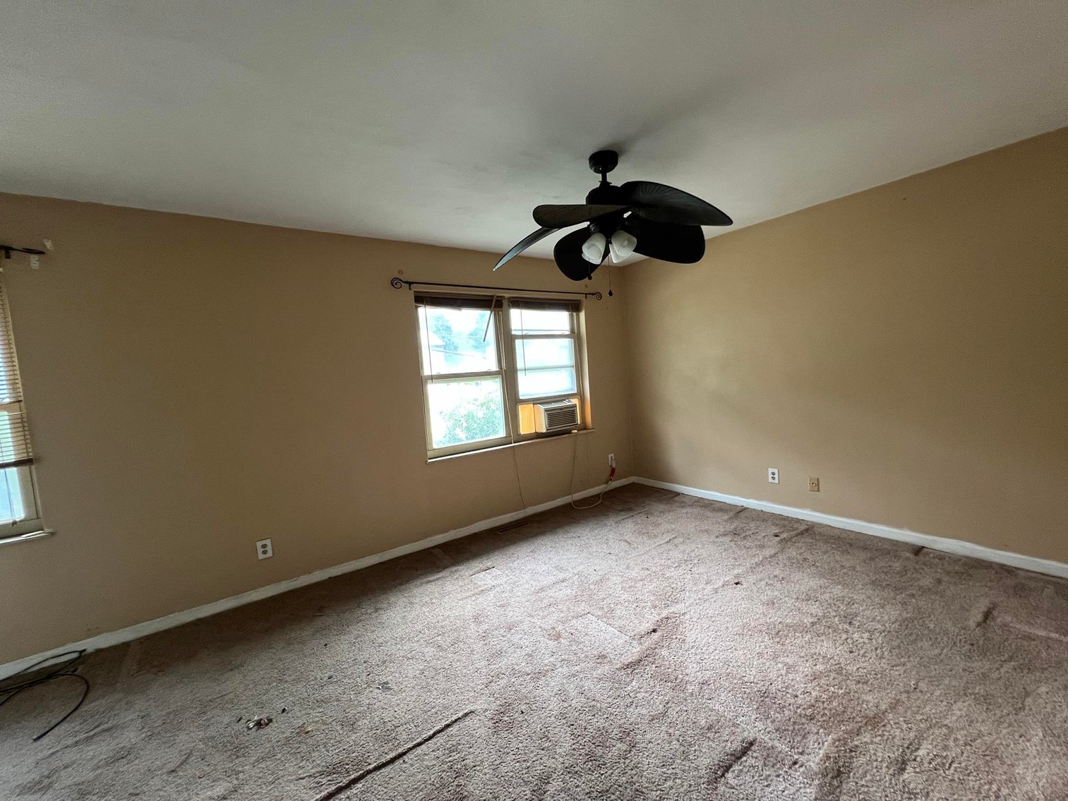 Image for SOLD $93,500 - 3 Bedroom Townhome in a Great Nitro Location Selling to the Highest Bidder