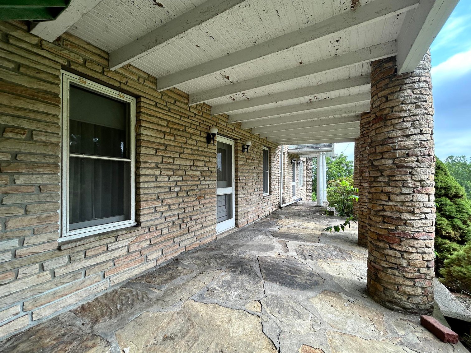 Image for SOLD $385,000 - 10.6 Acres with Spacious Project Home in Morgantown Selling to the Highest Bidder