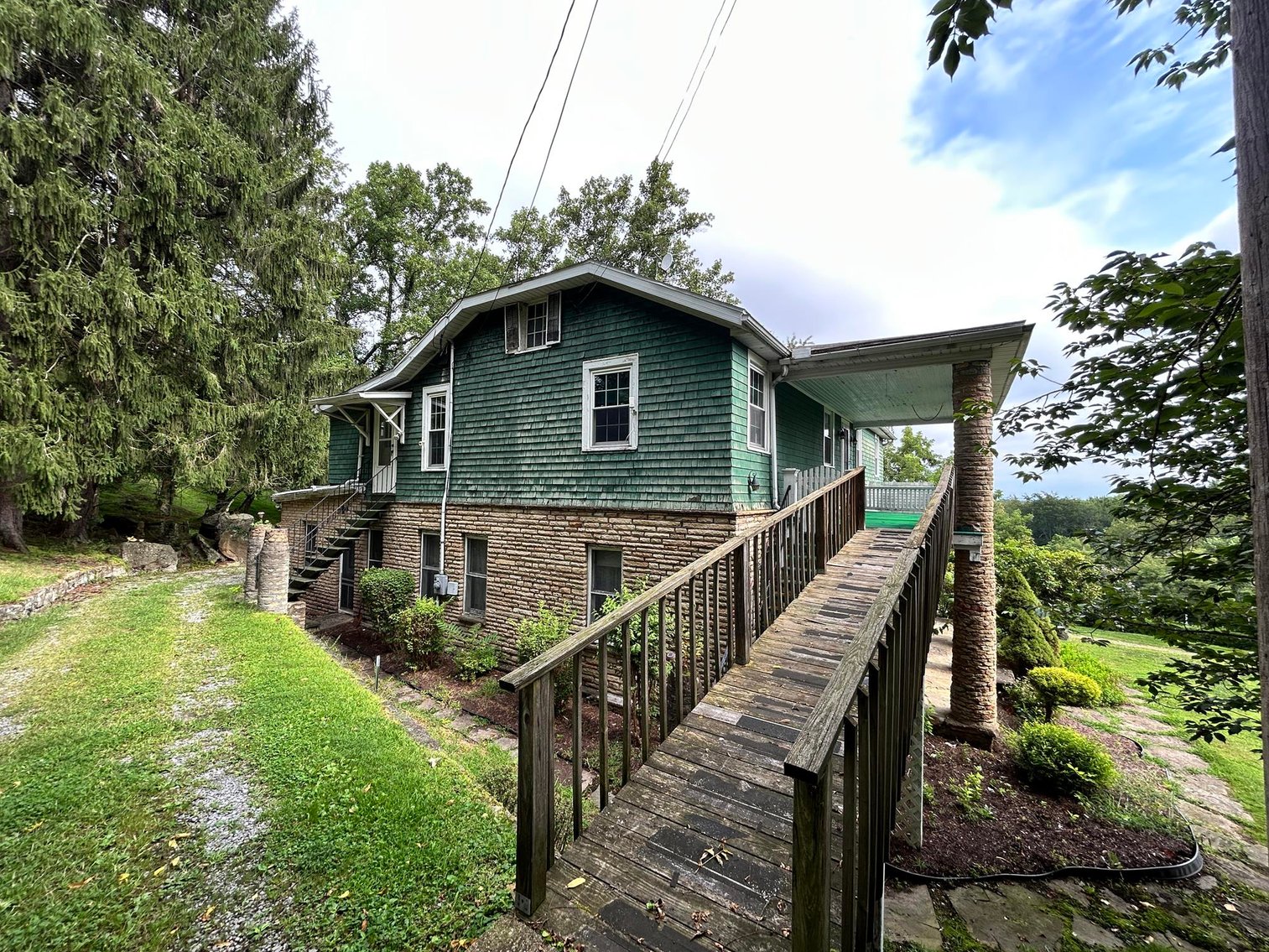 Image for SOLD $385,000 - 10.6 Acres with Spacious Project Home in Morgantown Selling to the Highest Bidder