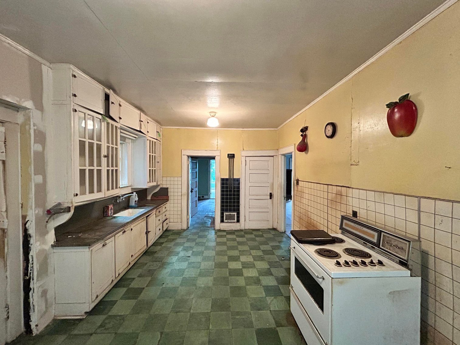 Image for SOLD $385,000 - 10.6 Acres with Spacious Project Home in Morgantown Selling to the Highest Bidder