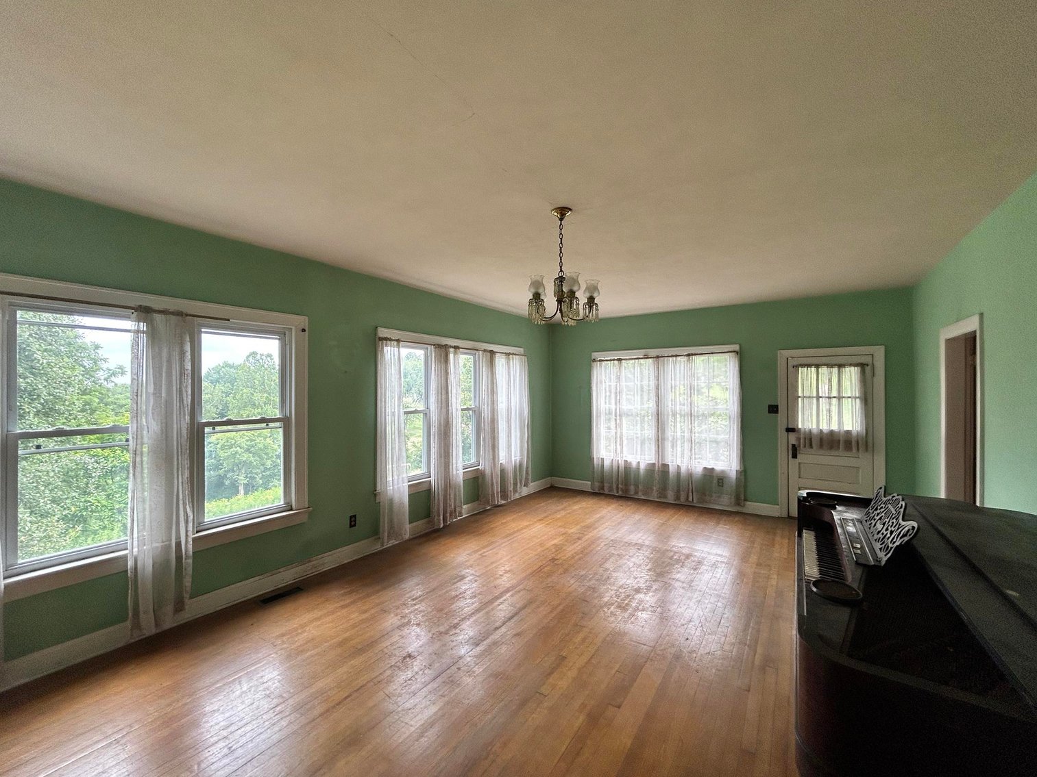 Image for SOLD $385,000 - 10.6 Acres with Spacious Project Home in Morgantown Selling to the Highest Bidder