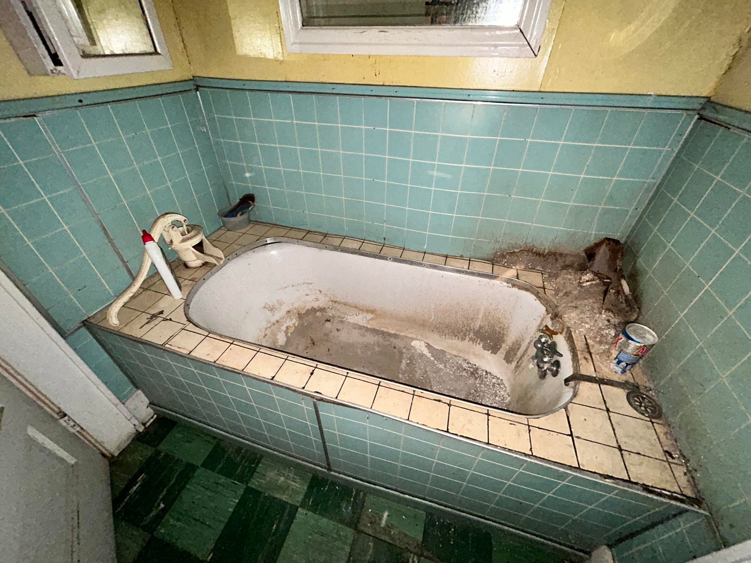 Image for SOLD $385,000 - 10.6 Acres with Spacious Project Home in Morgantown Selling to the Highest Bidder