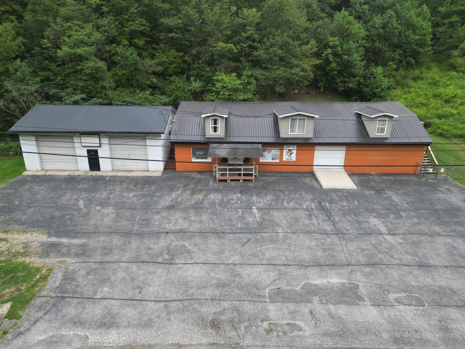 Image for SOLD $302,500 - Multi-Purpose Property Just Outside of Charleston City Limits