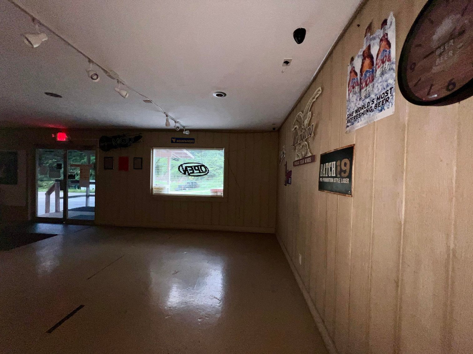 Image for SOLD $302,500 - Multi-Purpose Property Just Outside of Charleston City Limits