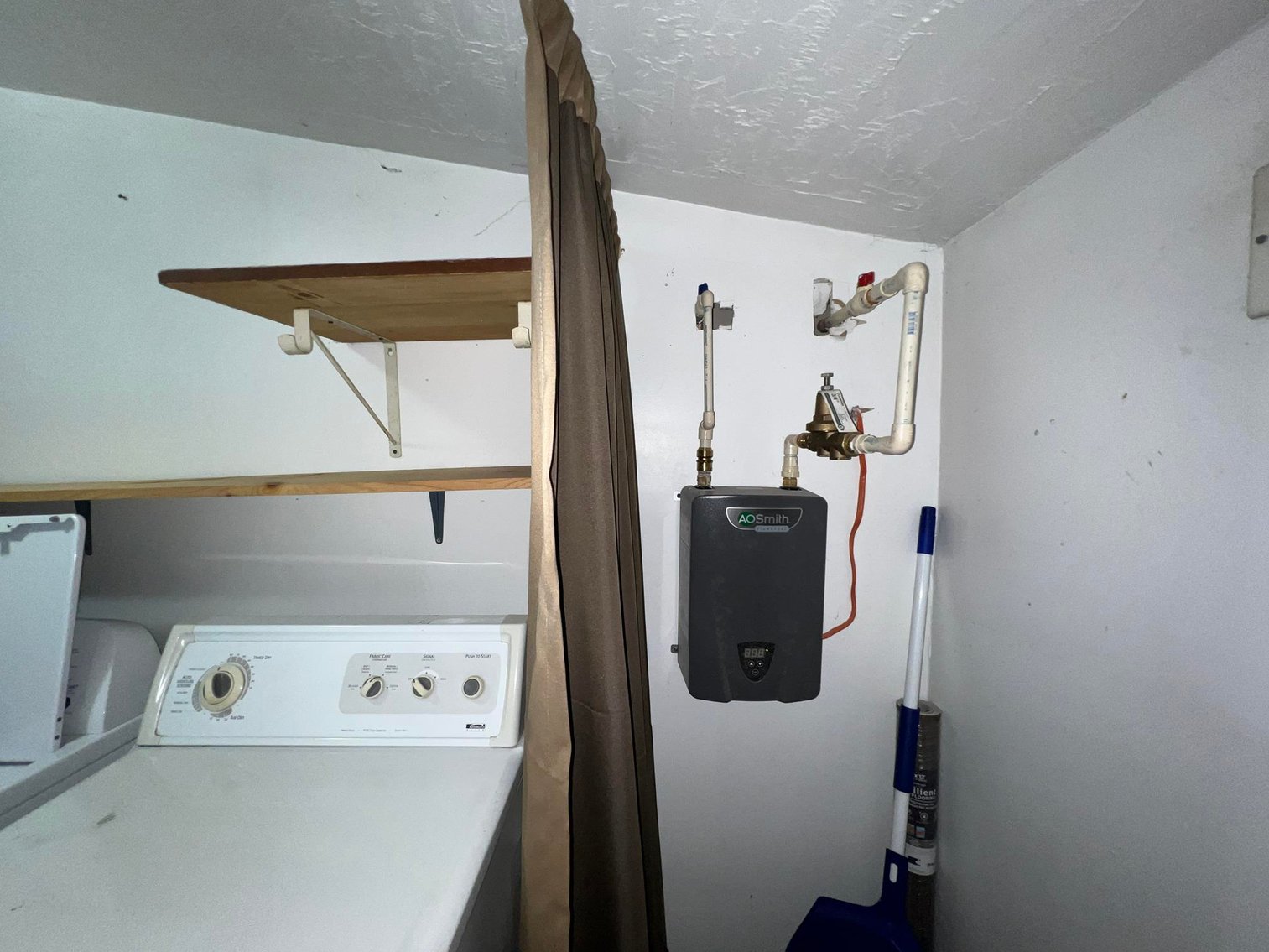 Image for SOLD $302,500 - Multi-Purpose Property Just Outside of Charleston City Limits