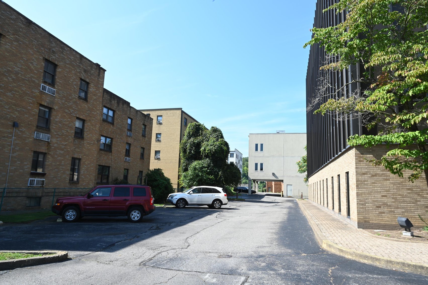 Image for Impressive 4-Story Office Building in Downtown Charleston