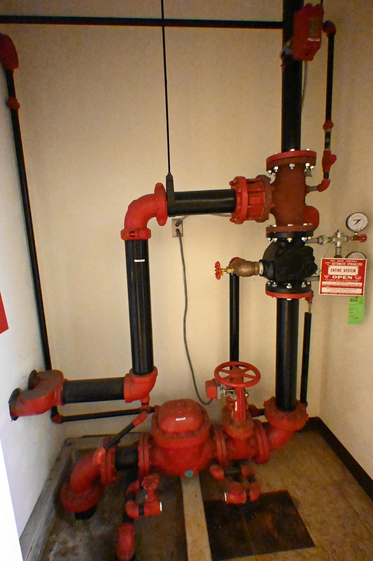 Image for Impressive 4-Story Office Building in Downtown Charleston