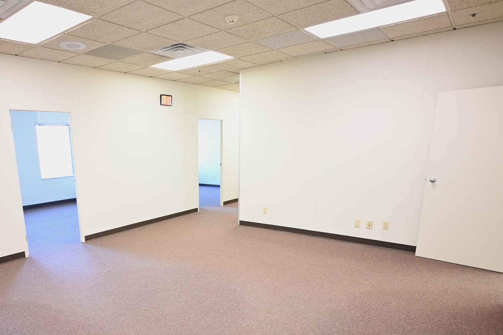 Image for Impressive 4-Story Office Building in Downtown Charleston