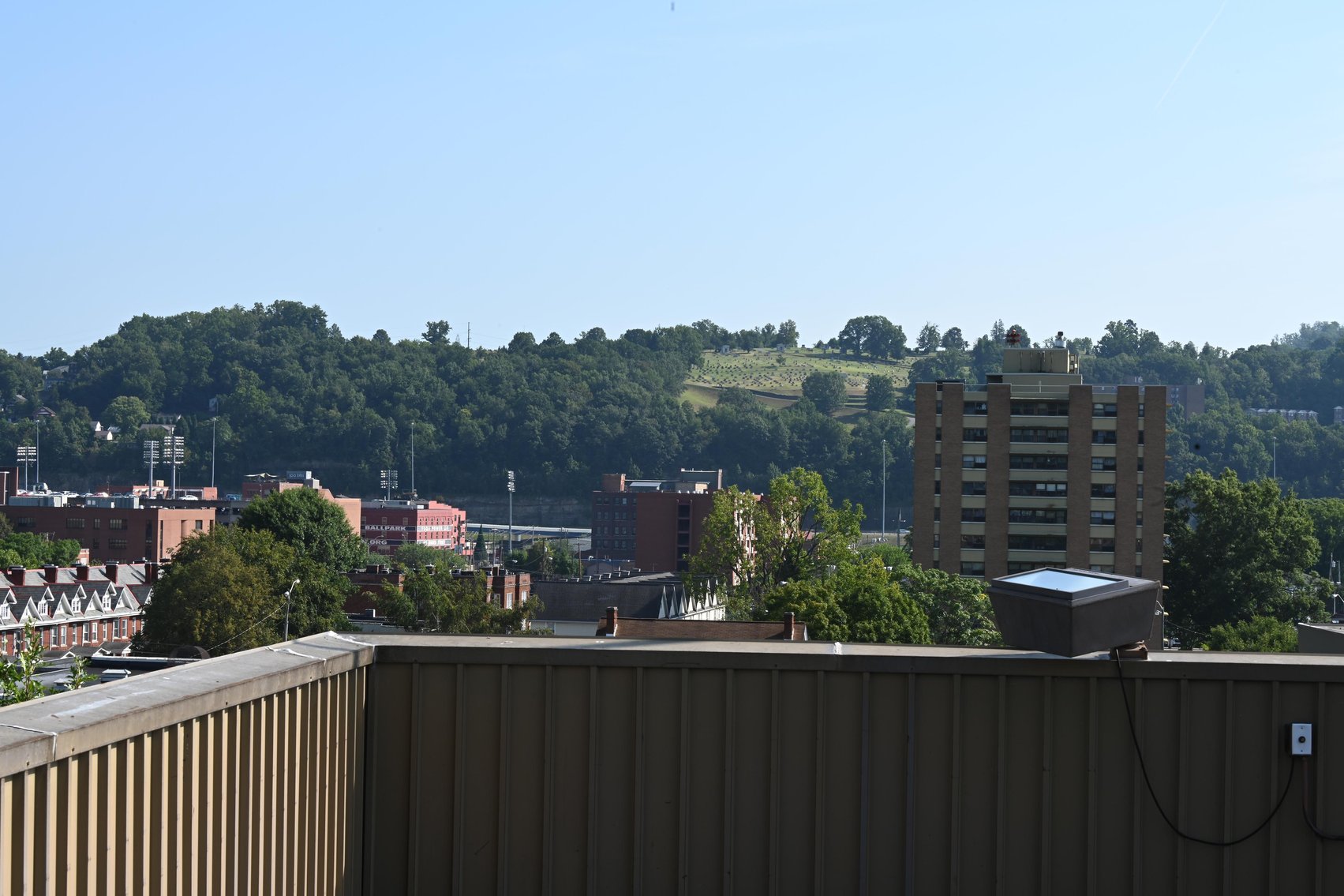 Image for Impressive 4-Story Office Building in Downtown Charleston