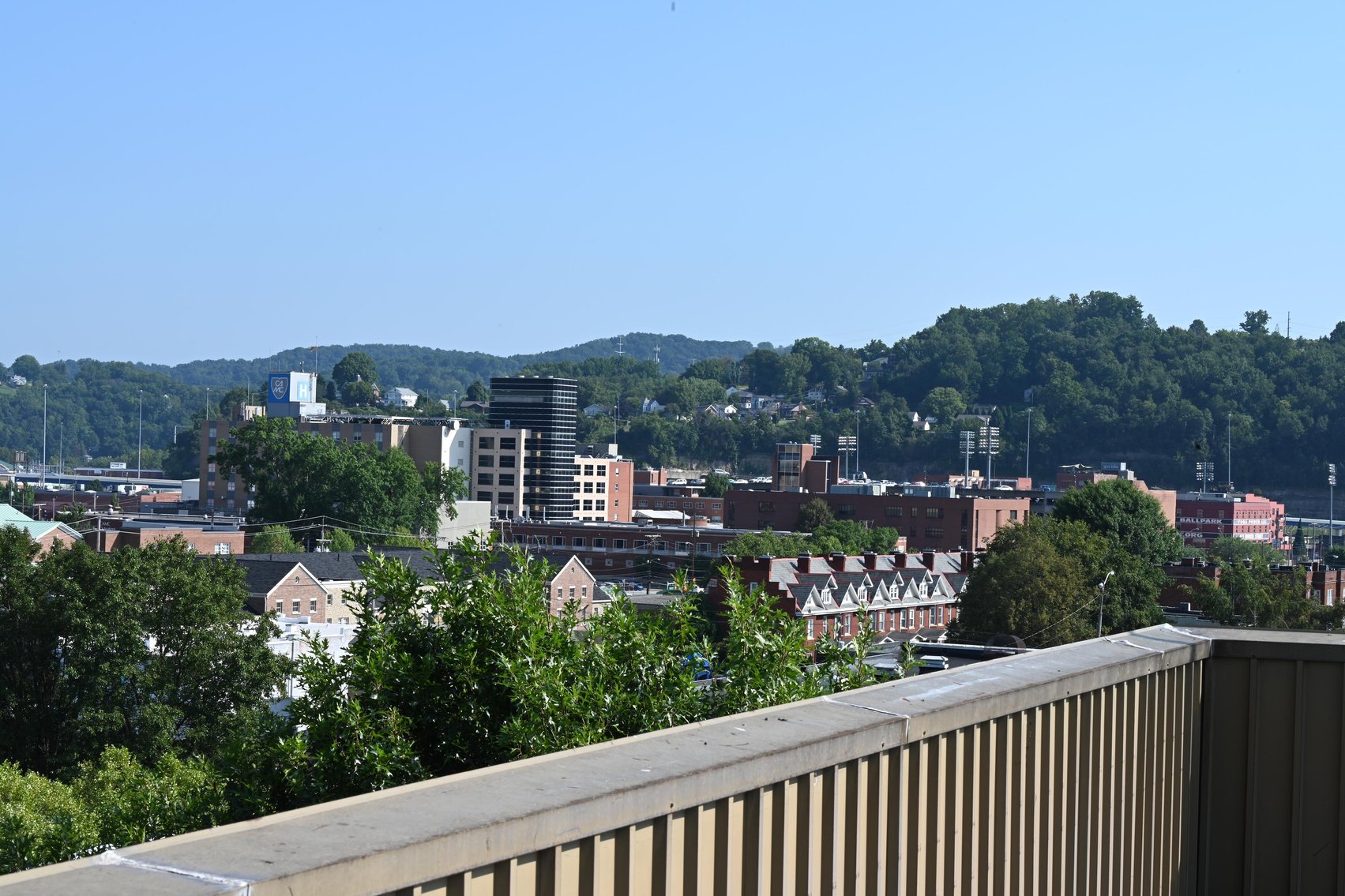 Image for Impressive 4-Story Office Building in Downtown Charleston