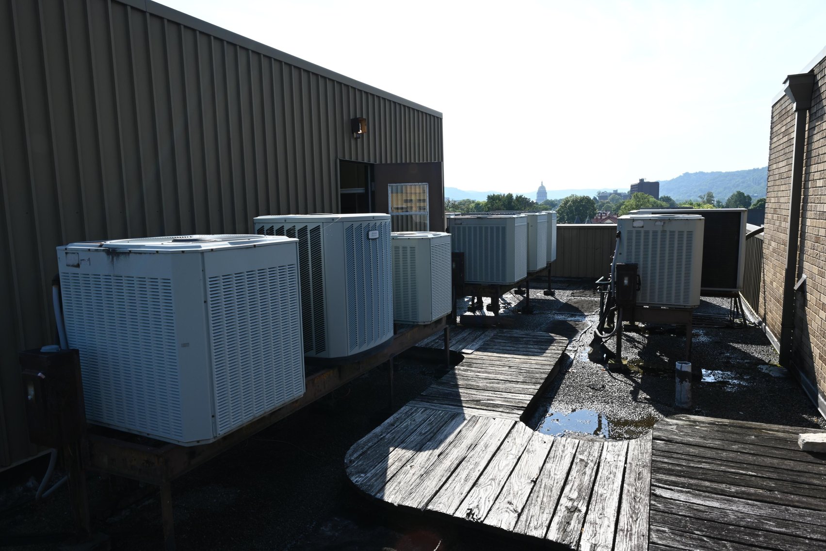 Image for Impressive 4-Story Office Building in Downtown Charleston