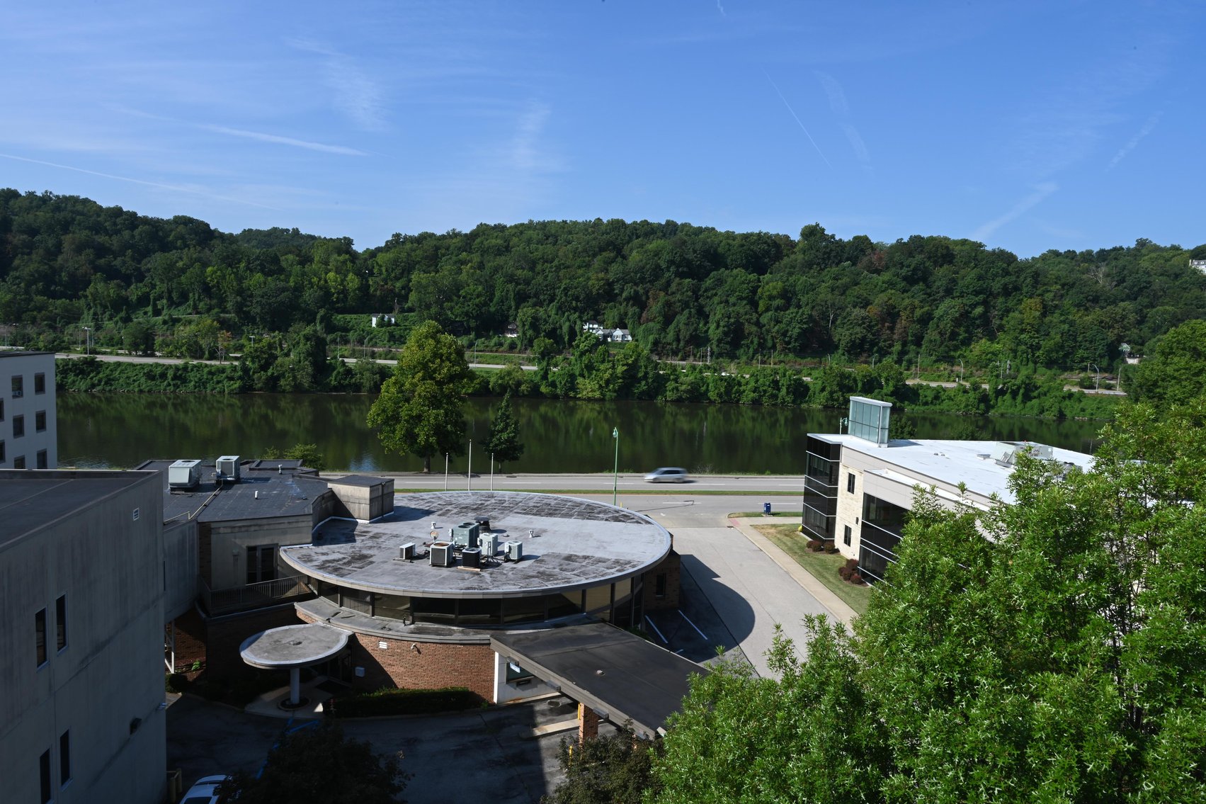 Image for Impressive 4-Story Office Building in Downtown Charleston