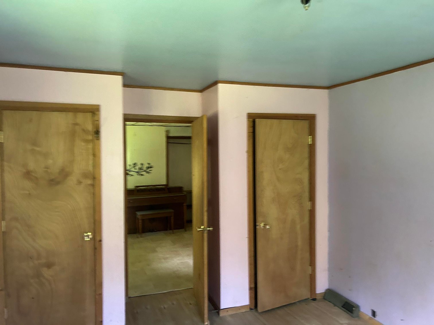 Image for SOLD $20,900 - Lumberport 2 Bedroom Selling to the Highest Bidder