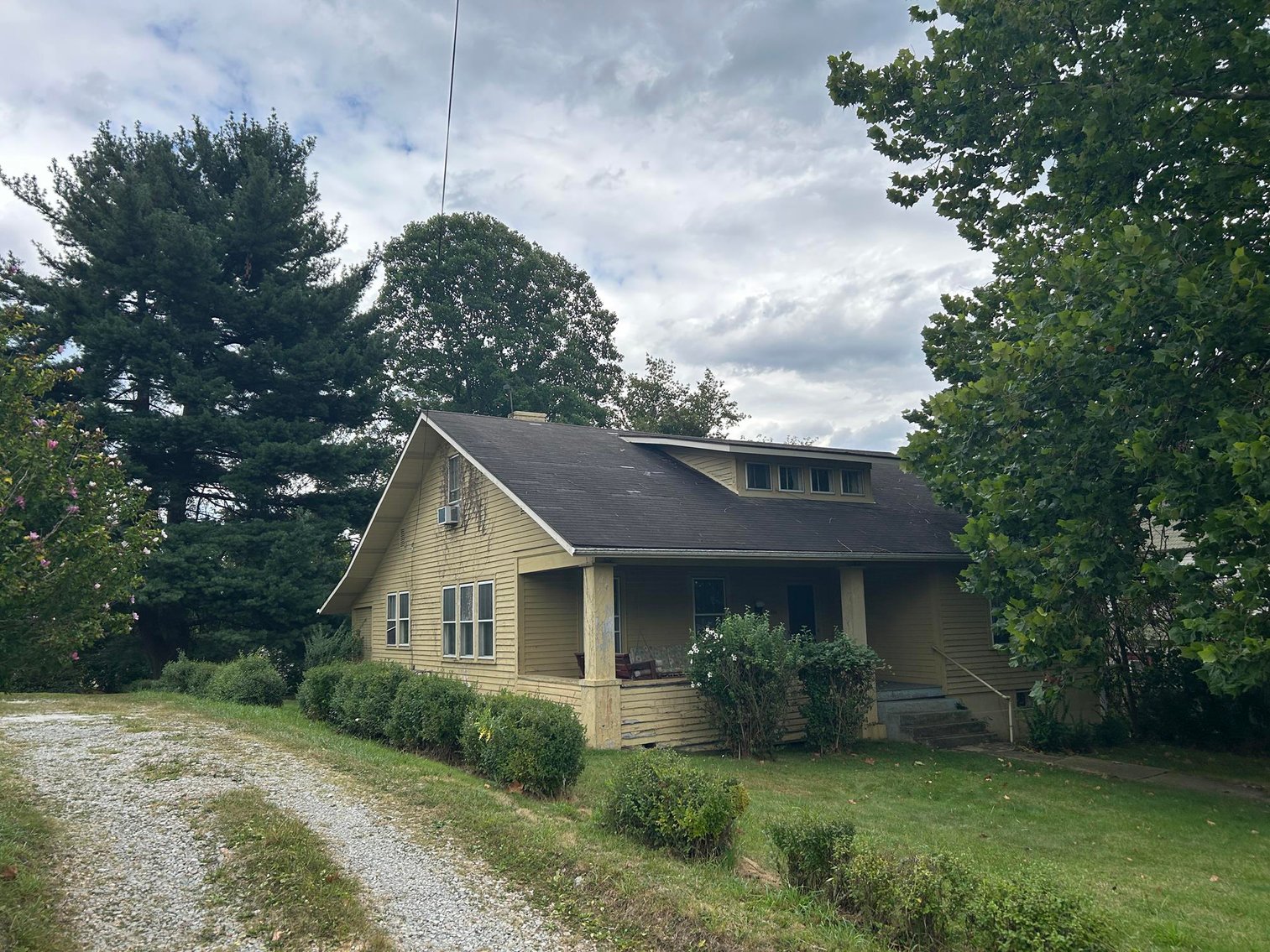 Image for SOLD $88,000 - 3 Bedroom in Claysville Ready for a Remodel