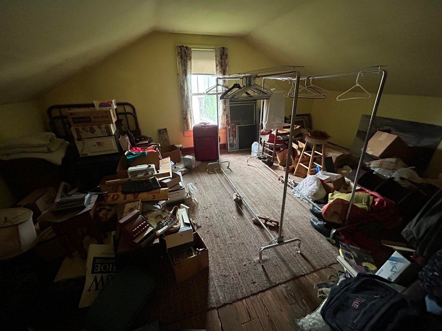 Image for SOLD $88,000 - 3 Bedroom in Claysville Ready for a Remodel