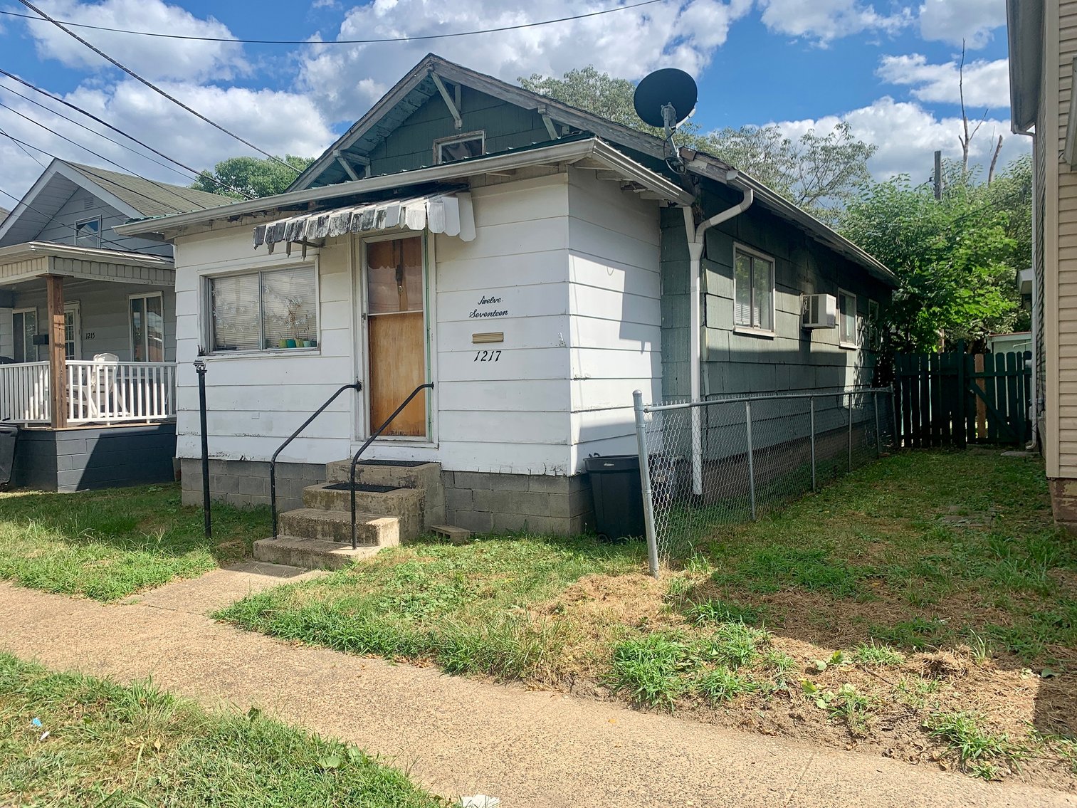 Image for SOLD $28,325 - Income Generating 2 Bedroom Home in Huntington