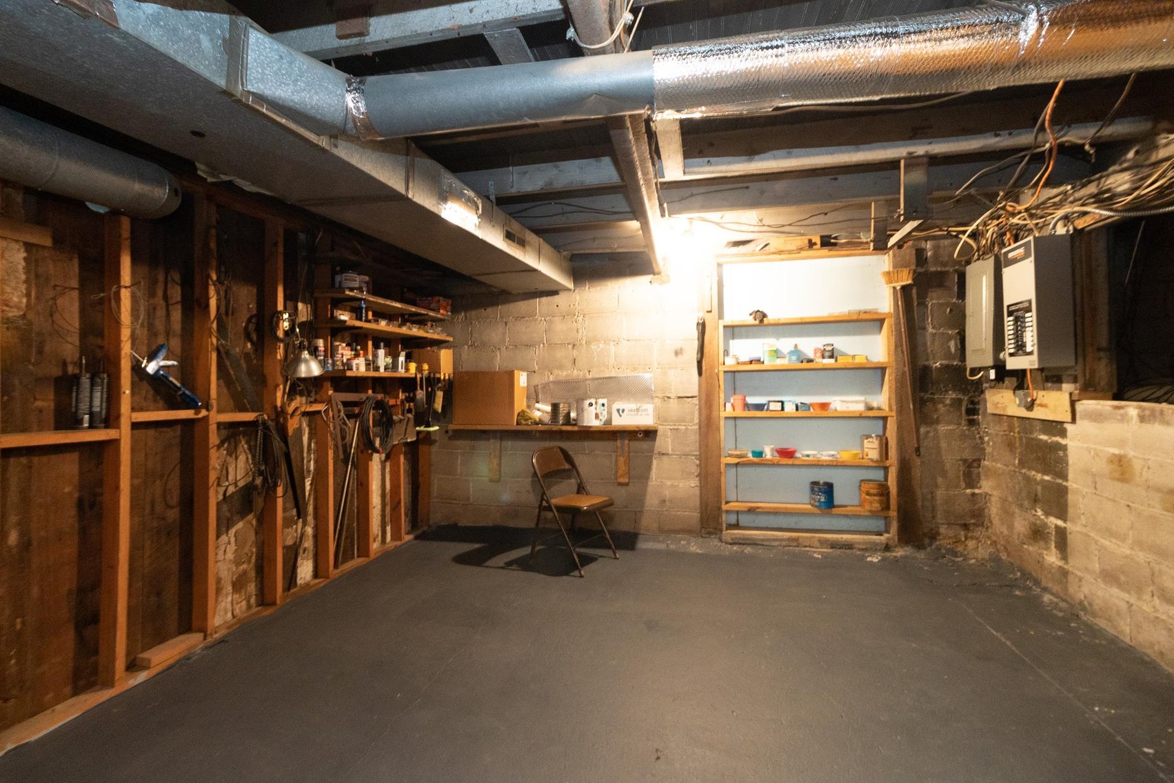 Image for SOLD $132,000 - 3 Bedroom with 2 Car Garage in Weston Selling to the Highest Bidder