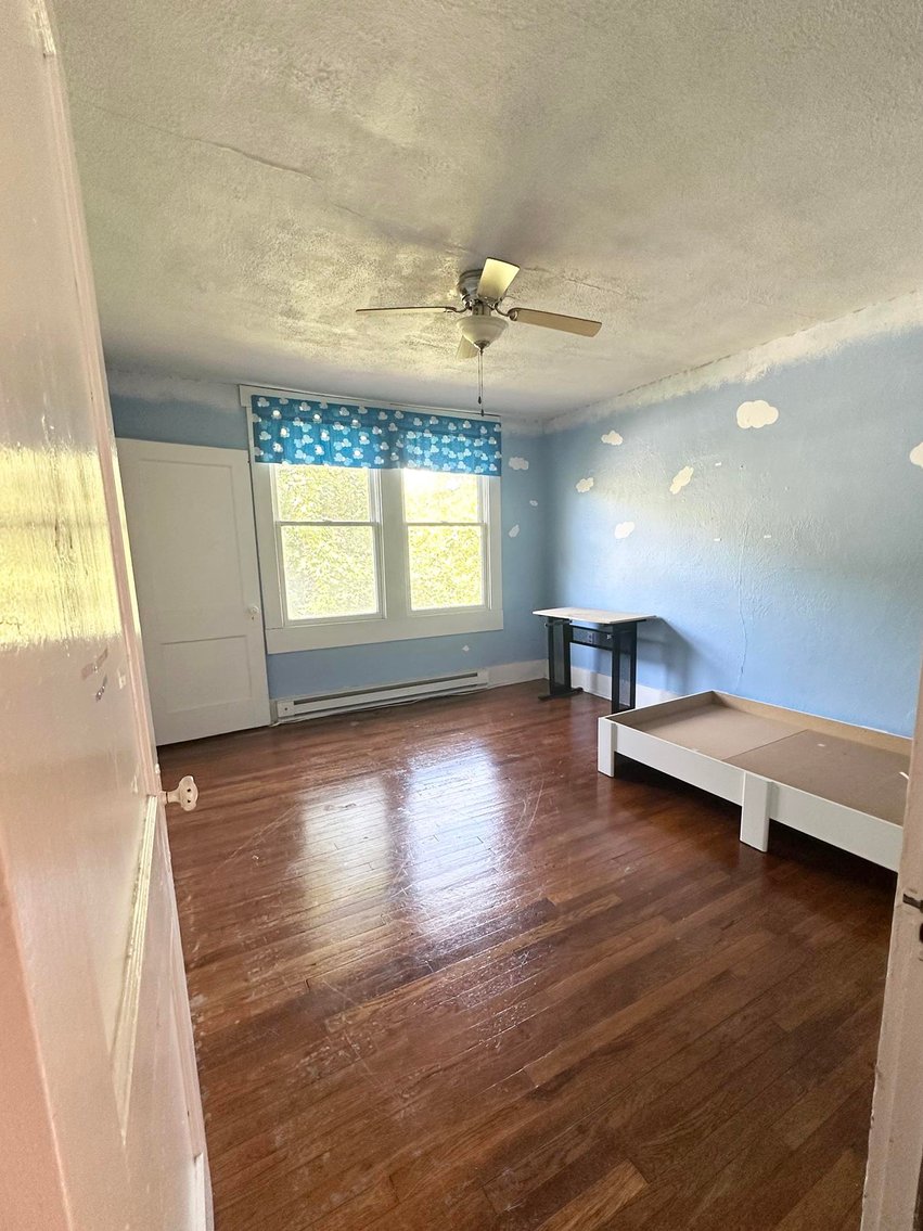 Image for SOLD $29,150 - Beautifully Maintained 3 Bedroom in Gary