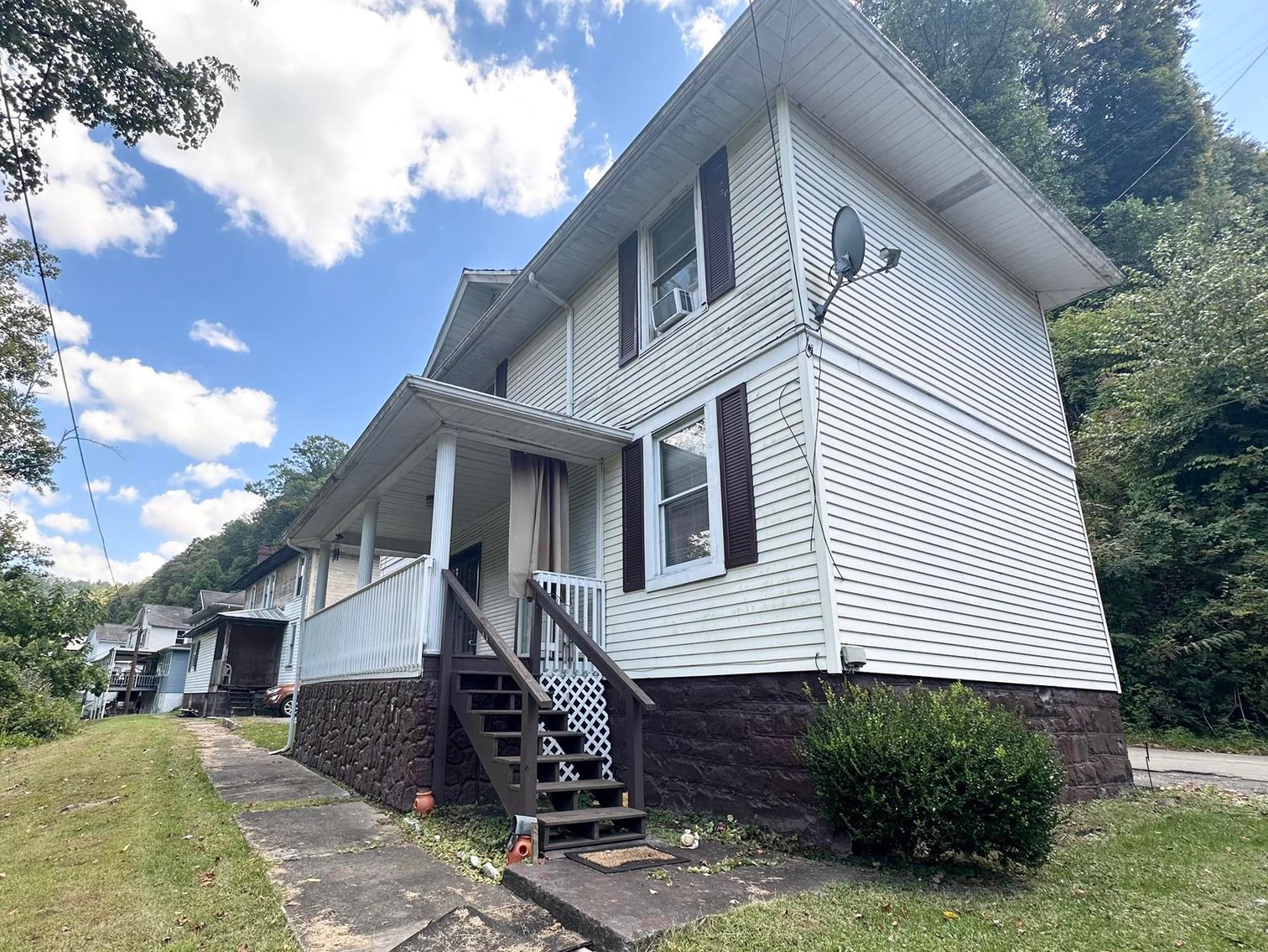 Image for SOLD $29,150 - Beautifully Maintained 3 Bedroom in Gary