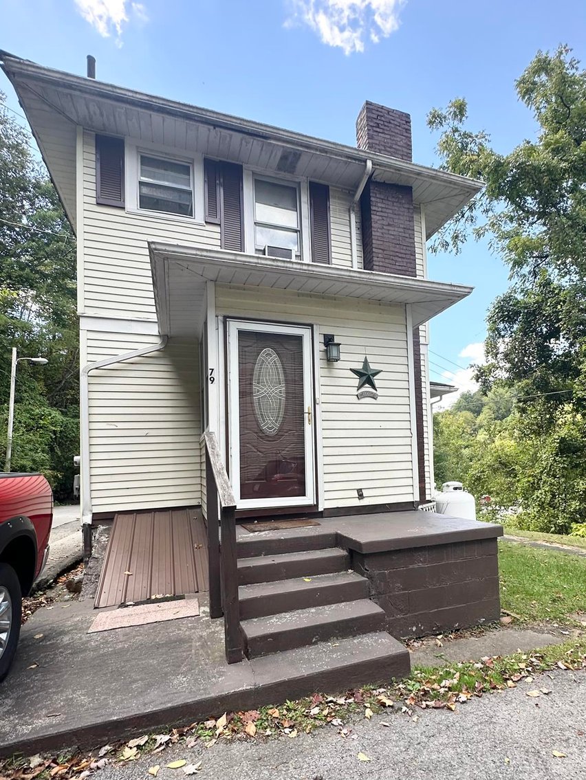 Image for SOLD $29,150 - Beautifully Maintained 3 Bedroom in Gary