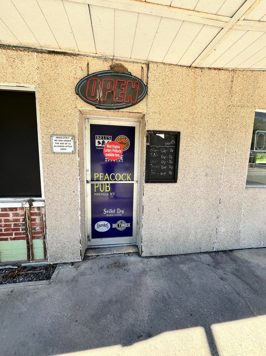 Image for SOLD $385,000 - Income Generating Retail Building with Motel in Pineville
