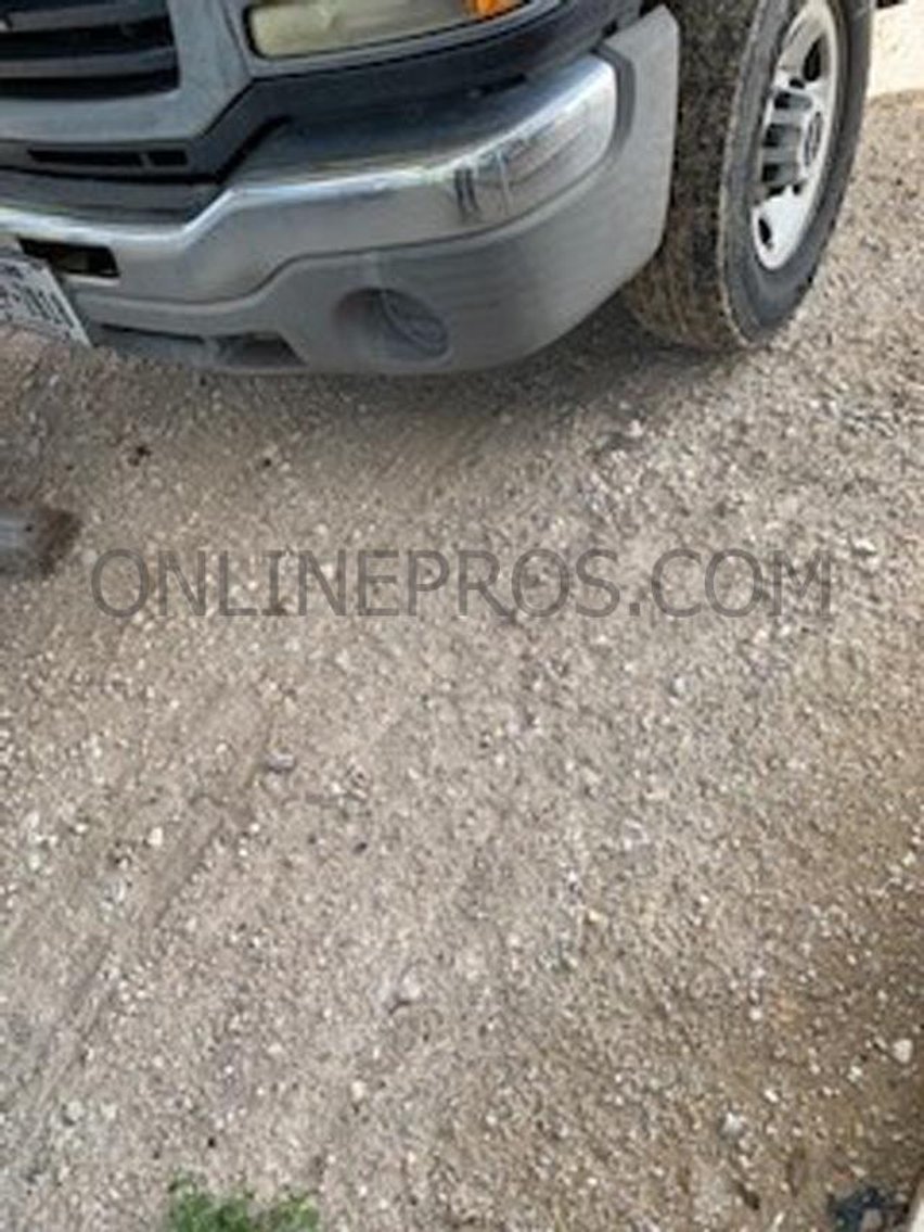 Image for 2006 GMC Sierra Pickup Truck