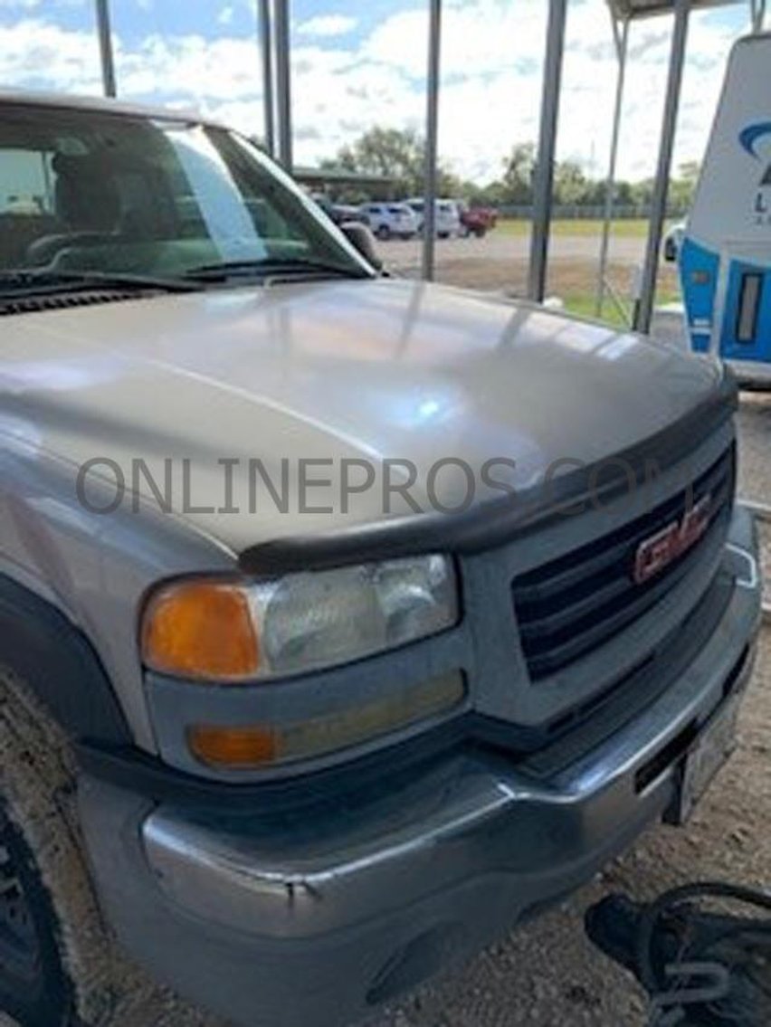 Image for 2006 GMC Sierra Pickup Truck