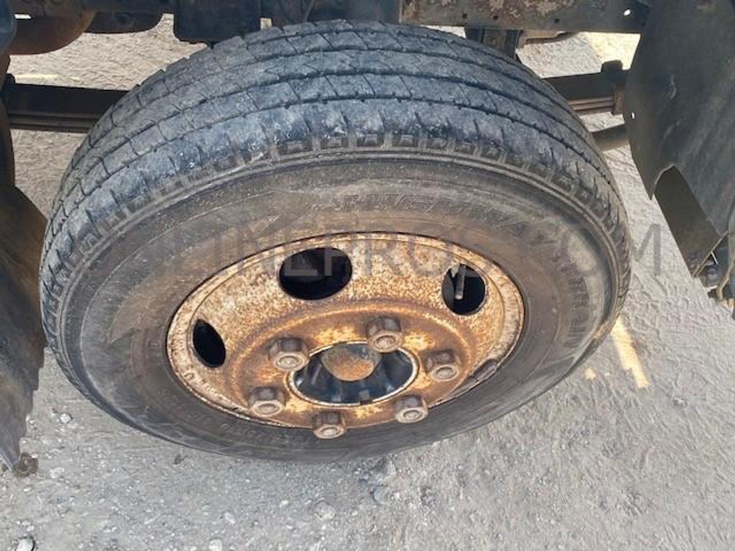 Image for 2006 Isuzu Box Truck - Tomball, TX