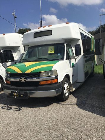 Image for (1) 2011 Chevy/Goshen Coach 4500 Shuttle Bus Vin #1GB6G5BL0B1116620