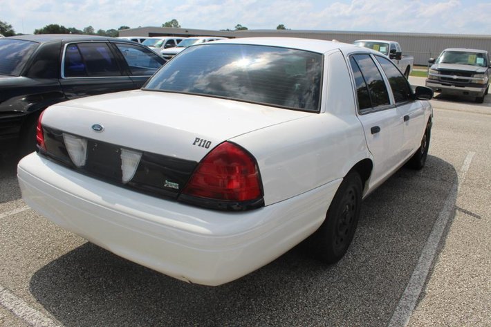 Image for (1) 2010 Ford Crown Victoria 4 Door Vin #2FABP7BV7AX128492