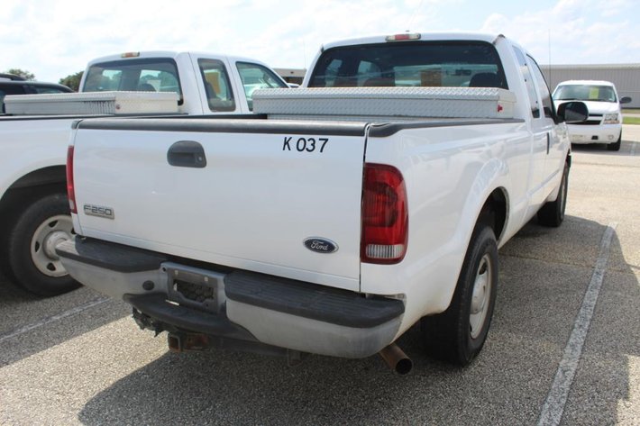 Image for (1) 2006 Ford F250 XL Super Duty Vin #1FTNX20586EC53698