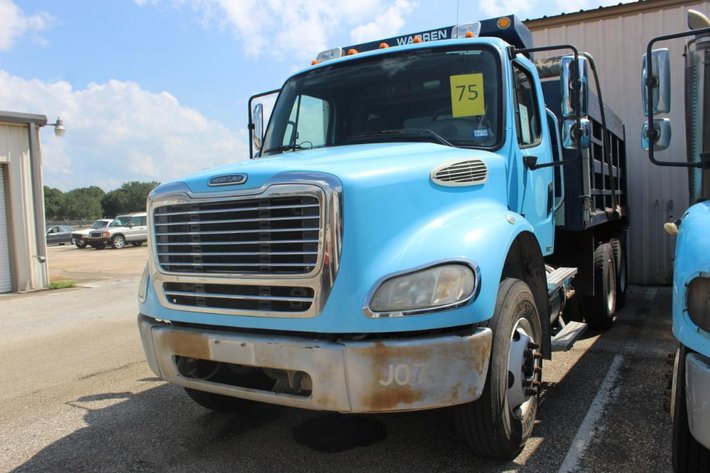 Image for (1) 2005 Freightliner Business Class M2 Dump Truck Vin #1FVHC5CV05HV55459