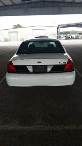 Image for (1) 2006 Ford Crown Victoria Vin #2FAFP71WX6X125248