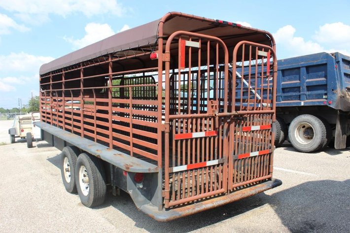 Image for (1) 2000 Fair West Livestock Trailer Vin #1C9G32024Y1288415