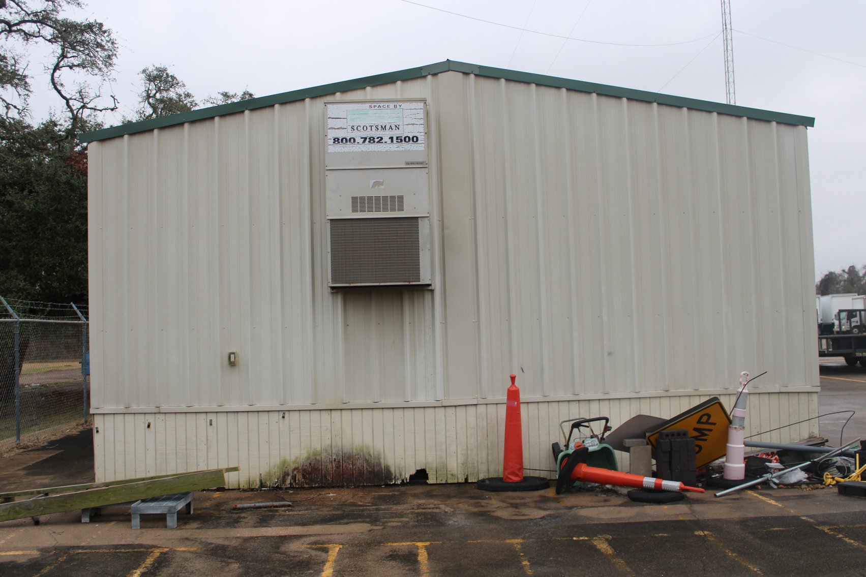 Image for Brazosport Independent School District (Portable Building) - Clute, TX 77531