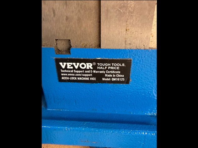 Image for Swiveling Milling Vise