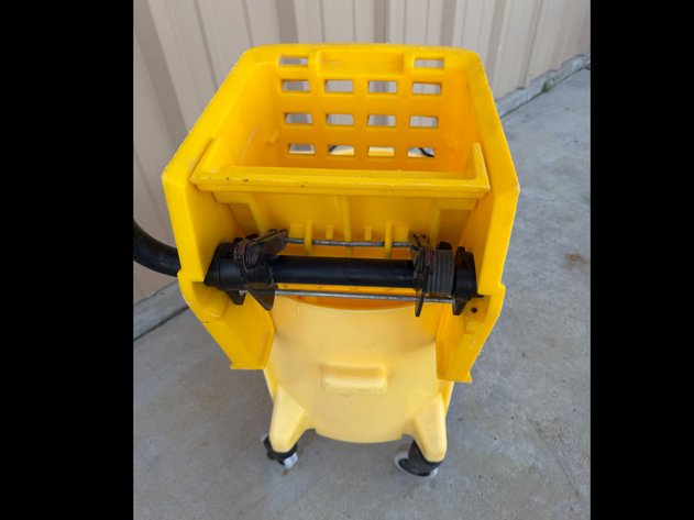 Image for Rubbermaid Mop Bucket with Wringer